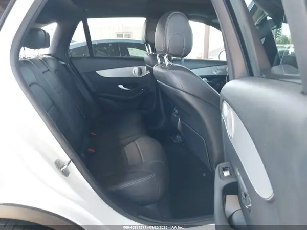 WDC0G5EB1KF634902 2019 MERCEDES-BENZ GLC - Image 8