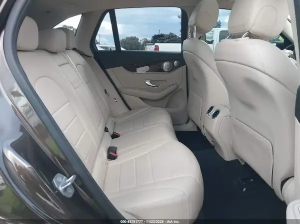 WDC0G5EB2JF401397 2018 MERCEDES-BENZ GLC - Image 8