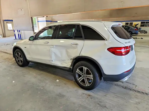 WDC0G5EB2KF529303 2019 MERCEDES-BENZ GLC - Image 2