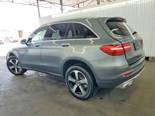 WDC0G5EB2KF559174 2019 MERCEDES-BENZ GLC - Image 2