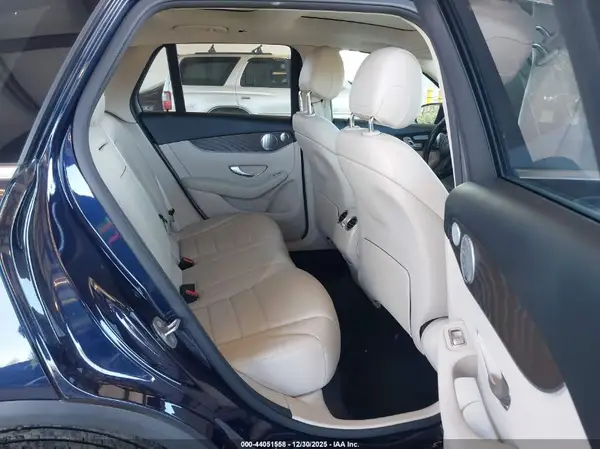 WDC0G5EB2KF594930 2019 MERCEDES-BENZ GLC - Image 8