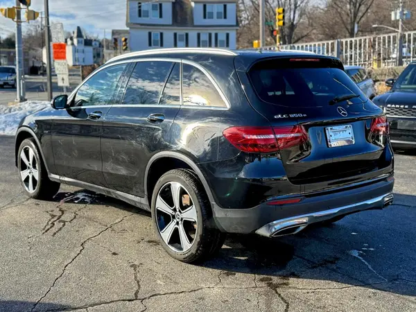 WDC0G5EB2KF610673 2019 MERCEDES-BENZ GLC - Image 2