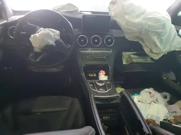 WDC0G5EB3KF610102 2019 MERCEDES-BENZ GLC - Image 8