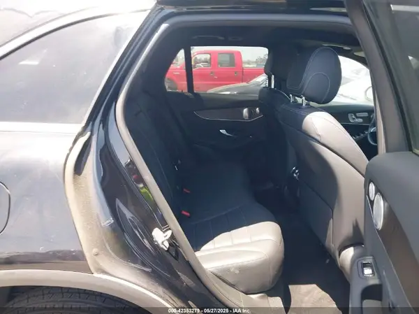 WDC0G5EB3KF619396 2019 MERCEDES-BENZ GLC - Image 8