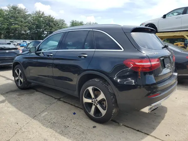 WDC0G5EB3KF629541 2019 MERCEDES-BENZ GLC - Image 2