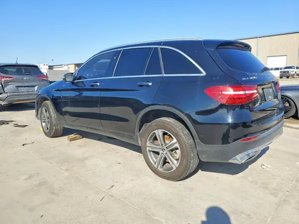 WDC0G5EB4KF549021 2019 MERCEDES-BENZ GLC - Image 2