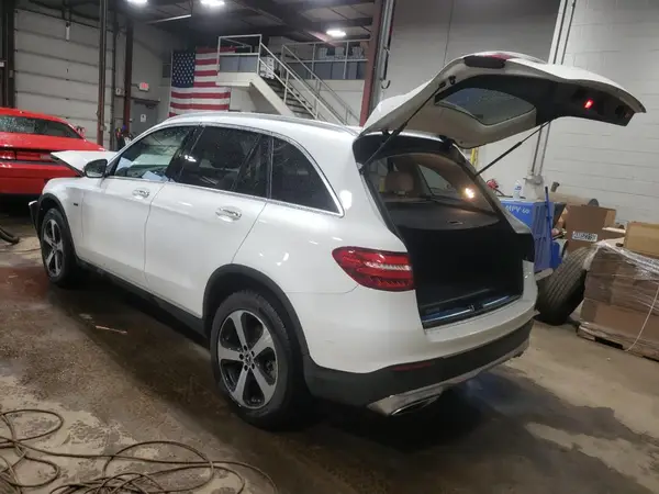 WDC0G5EB4KF575392 2019 MERCEDES-BENZ GLC - Image 2