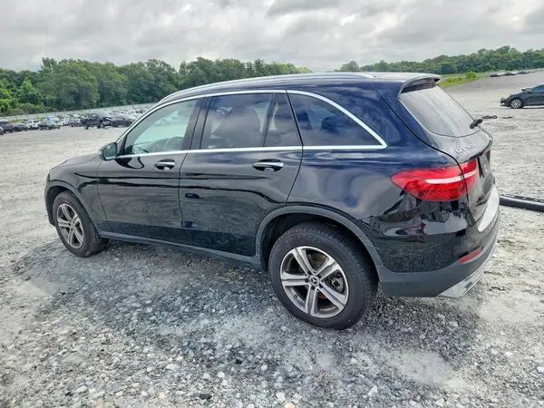 WDC0G5EB4KF633985 2019 MERCEDES-BENZ GLC - Image 2