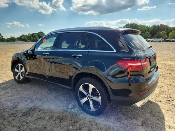 WDC0G5EB5KF620856 2019 MERCEDES-BENZ GLC - Image 2