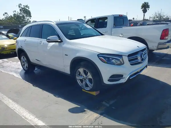 WDC0G5EB6JF418767 2018 MERCEDES-BENZ GLC - Image 1