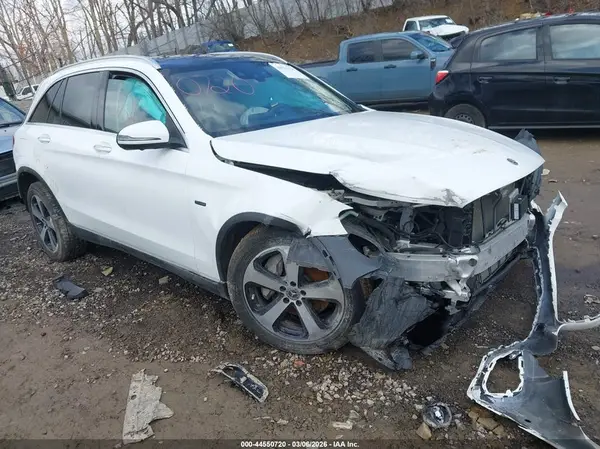 WDC0G5EB6KF539428 2019 MERCEDES-BENZ GLC - Image 1