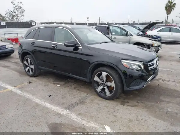WDC0G5EB6KF556102 2019 MERCEDES-BENZ GLC - Image 1