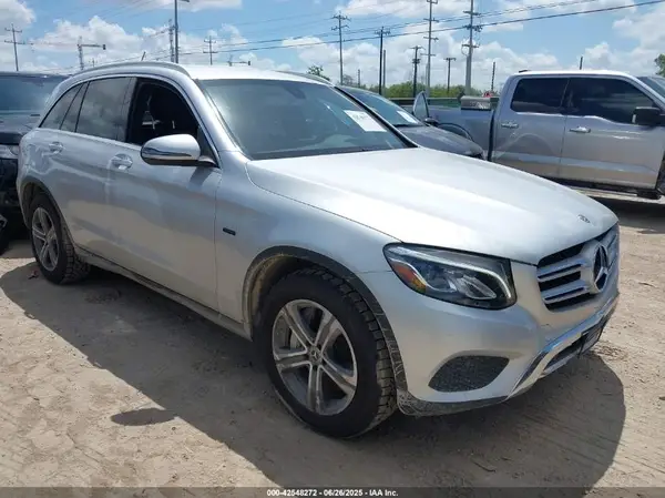 WDC0G5EB6KF602592 2019 MERCEDES-BENZ GLC - Image 1
