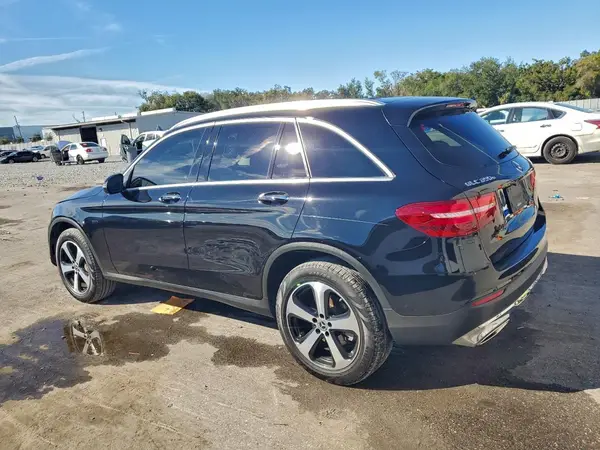 WDC0G5EB6KF609431 2019 MERCEDES-BENZ GLC - Image 2