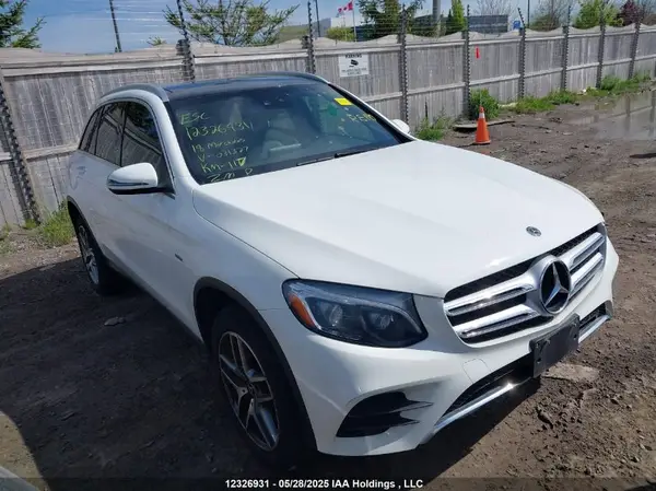WDC0G5EB7JV031327 2018 MERCEDES-BENZ GLC - Image 1