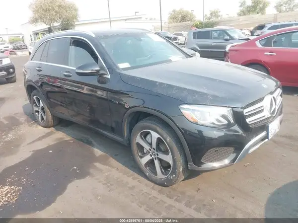WDC0G5EB7KF615853 2019 MERCEDES-BENZ GLC - Image 1