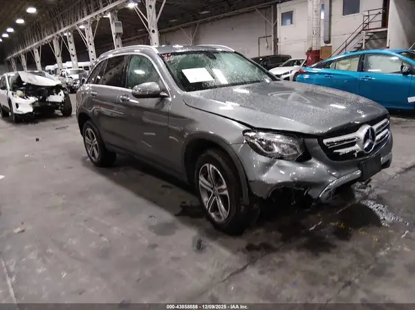 WDC0G5EB8KF525532 2019 MERCEDES-BENZ GLC - Image 1