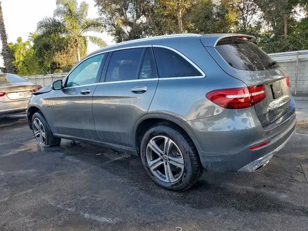 WDC0G5EB8KF590848 2019 MERCEDES-BENZ GLC - Image 2