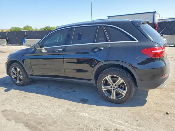WDC0G5EB8KF618955 2019 MERCEDES-BENZ GLC - Image 2