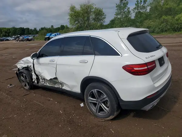 WDC0G5EB8KF619510 2019 MERCEDES-BENZ GLC - Image 2