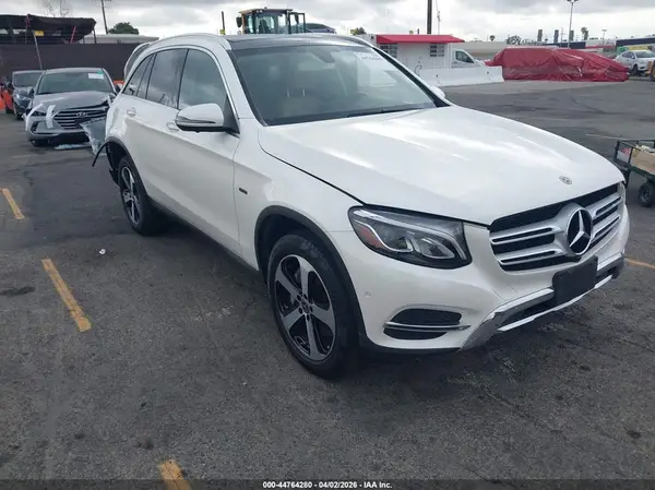 WDC0G5EB9KF578899 2019 MERCEDES-BENZ GLC - Image 1