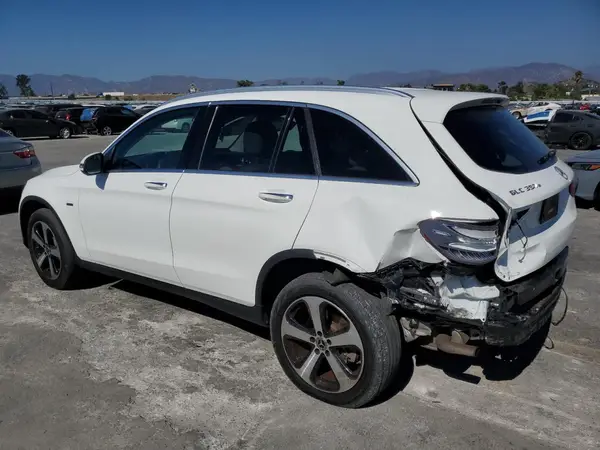 WDC0G5EB9KF617393 2019 MERCEDES-BENZ GLC - Image 2