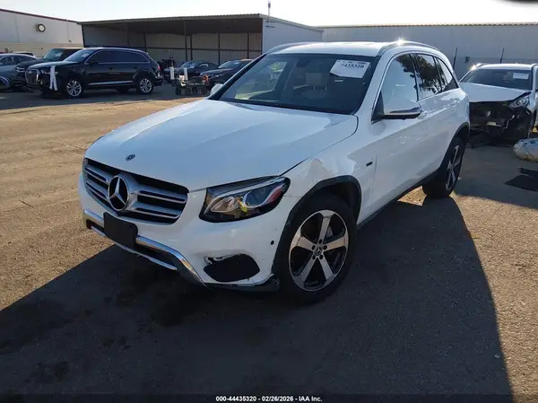 WDC0G5EBXJF418707 2018 MERCEDES-BENZ GLC - Image 2