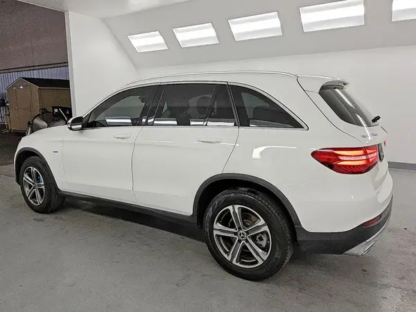 WDC0G5EBXJV004994 2018 MERCEDES-BENZ GLC - Image 2