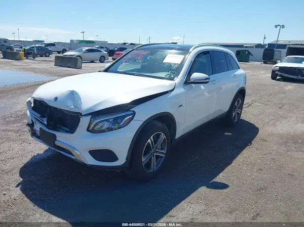 WDC0G5EBXKF506223 2019 MERCEDES-BENZ GLC - Image 2