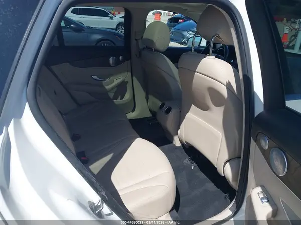 WDC0G5EBXKF506223 2019 MERCEDES-BENZ GLC - Image 8