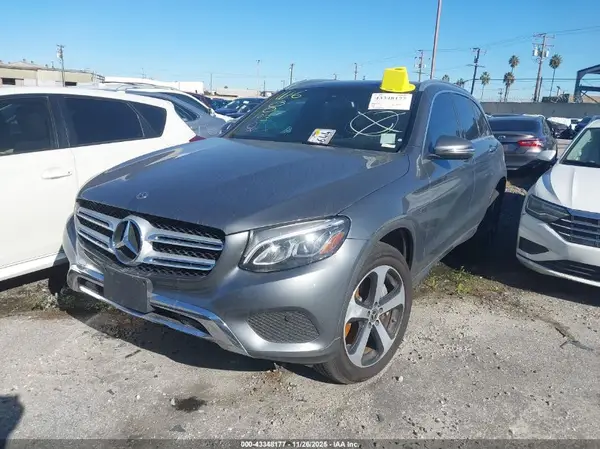 WDC0G5EBXKF602871 2019 MERCEDES-BENZ GLC - Image 2