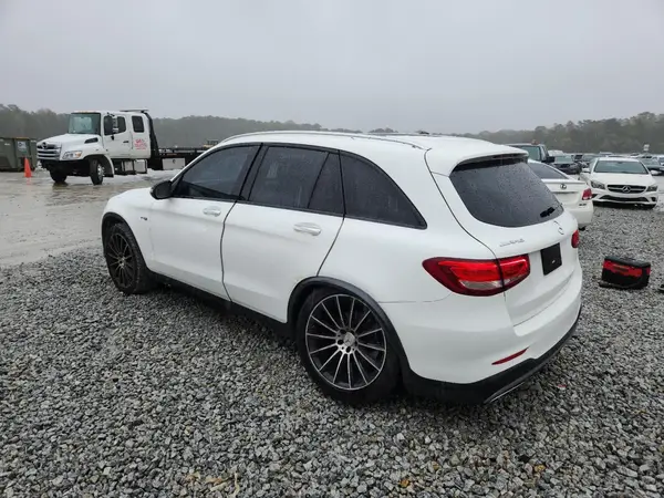 WDC0G6EB0HF144370 2017 MERCEDES-BENZ GLC - Image 2