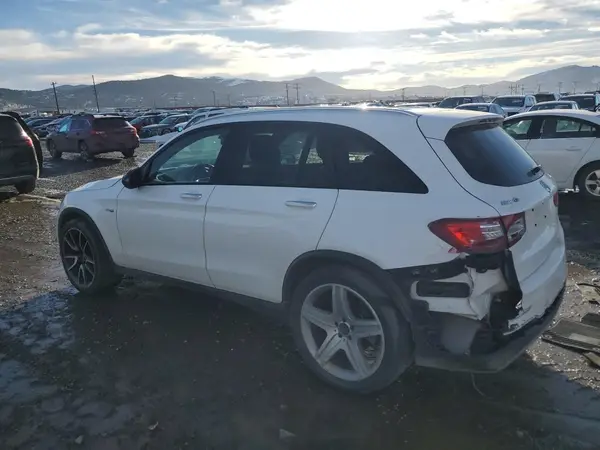 WDC0G6EB0HF194024 2017 MERCEDES-BENZ GLC - Image 2