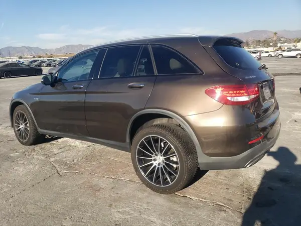 WDC0G6EB1HF144653 2017 MERCEDES-BENZ GLC - Image 2