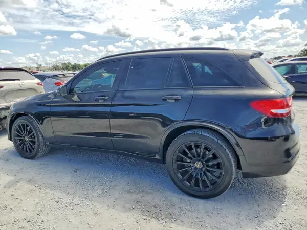 WDC0G6EB3HF179484 2017 MERCEDES-BENZ GLC - Image 2