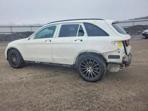 WDC0G6EB3JF385992 2018 MERCEDES-BENZ GLC - Image 2
