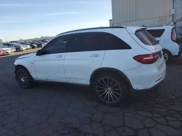 WDC0G6EB4HF216221 2017 MERCEDES-BENZ GLC - Image 2