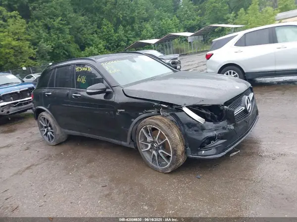 WDC0G6EB7HF255806 2017 MERCEDES-BENZ GLC - Image 1
