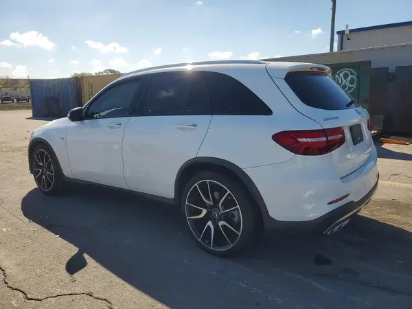 WDC0G6EB8HF149090 2017 MERCEDES-BENZ GLC - Image 2