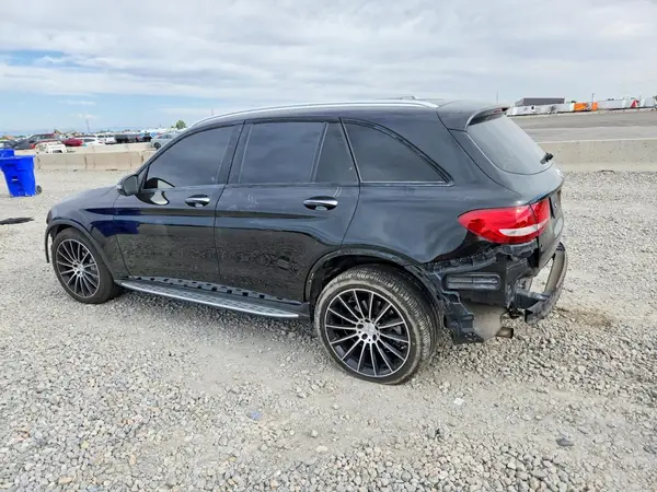 WDC0G6EB8HF167833 2017 MERCEDES-BENZ GLC - Image 2