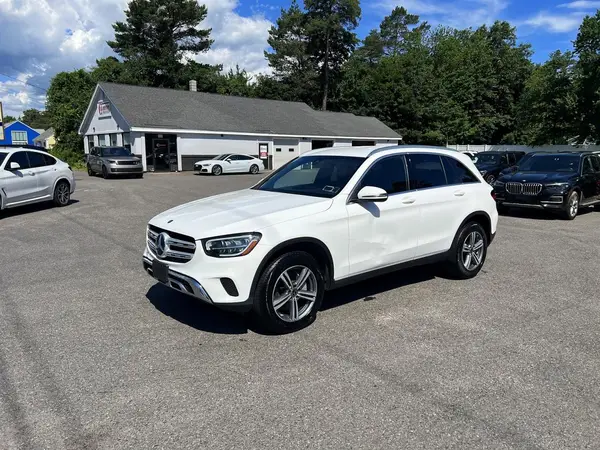 WDC0G8DB0LF697011 2020 MERCEDES-BENZ GLC - Image 2