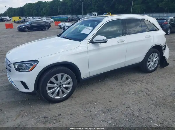 WDC0G8DB1LF675065 2020 MERCEDES-BENZ GLC - Image 2