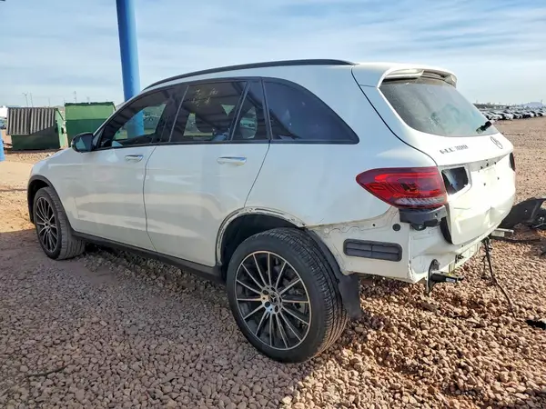 WDC0G8DB1LF704449 2020 MERCEDES-BENZ GLC - Image 2