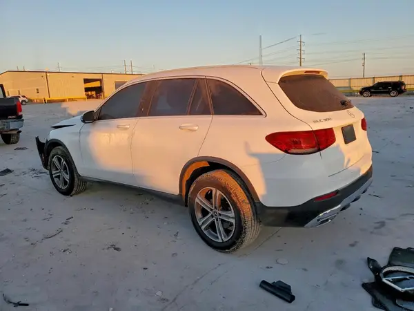 WDC0G8DB3LF713430 2020 MERCEDES-BENZ GLC - Image 2