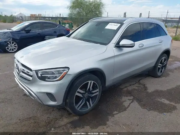 WDC0G8DB3LF716814 2020 MERCEDES-BENZ GLC - Image 2
