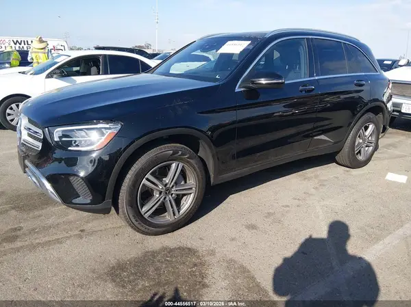WDC0G8DB3LF727473 2020 MERCEDES-BENZ GLC - Image 2