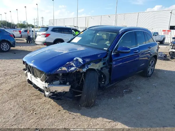 WDC0G8DB3LF734794 2020 MERCEDES-BENZ GLC - Image 2