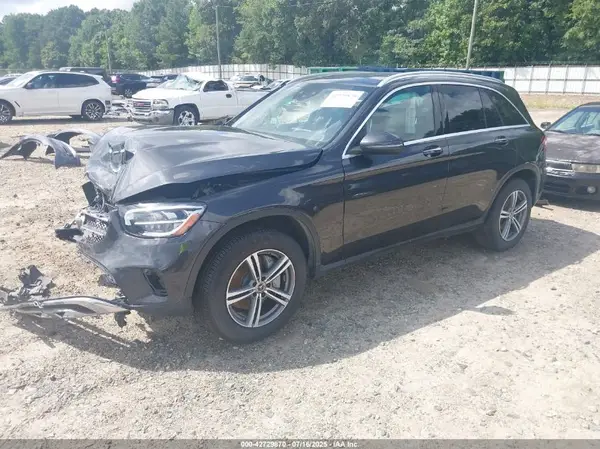 WDC0G8DB4LF746033 2020 MERCEDES-BENZ GLC - Image 2