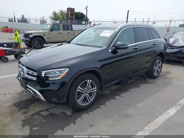 WDC0G8DB6LF717245 2020 MERCEDES-BENZ GLC - Image 2
