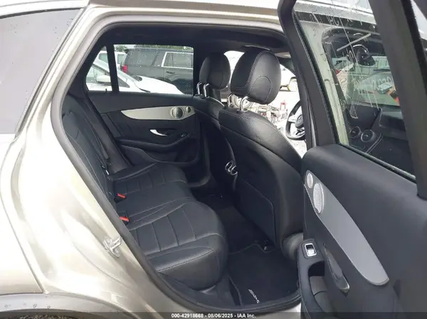 WDC0G8DB7LF690704 2020 MERCEDES-BENZ GLC - Image 8